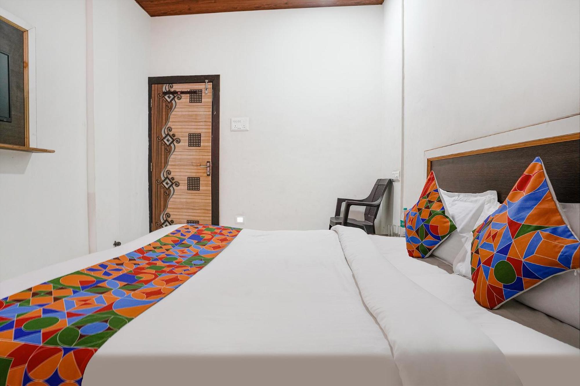 Fabexpress Sai Lodging I - Nr Nashik Railway Station Ngoại thất bức ảnh