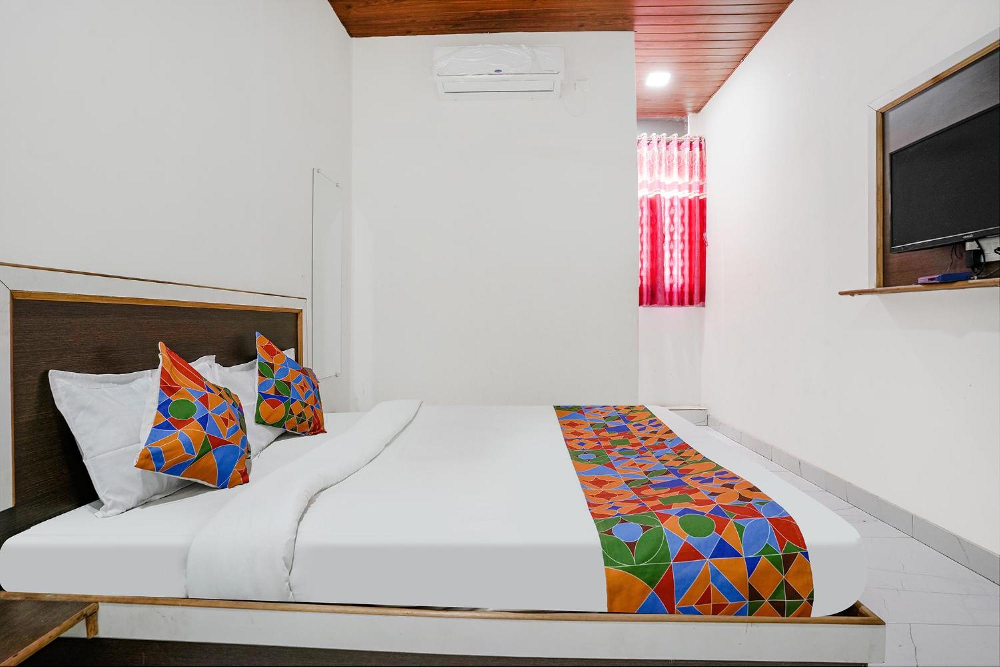Fabexpress Sai Lodging I - Nr Nashik Railway Station Ngoại thất bức ảnh